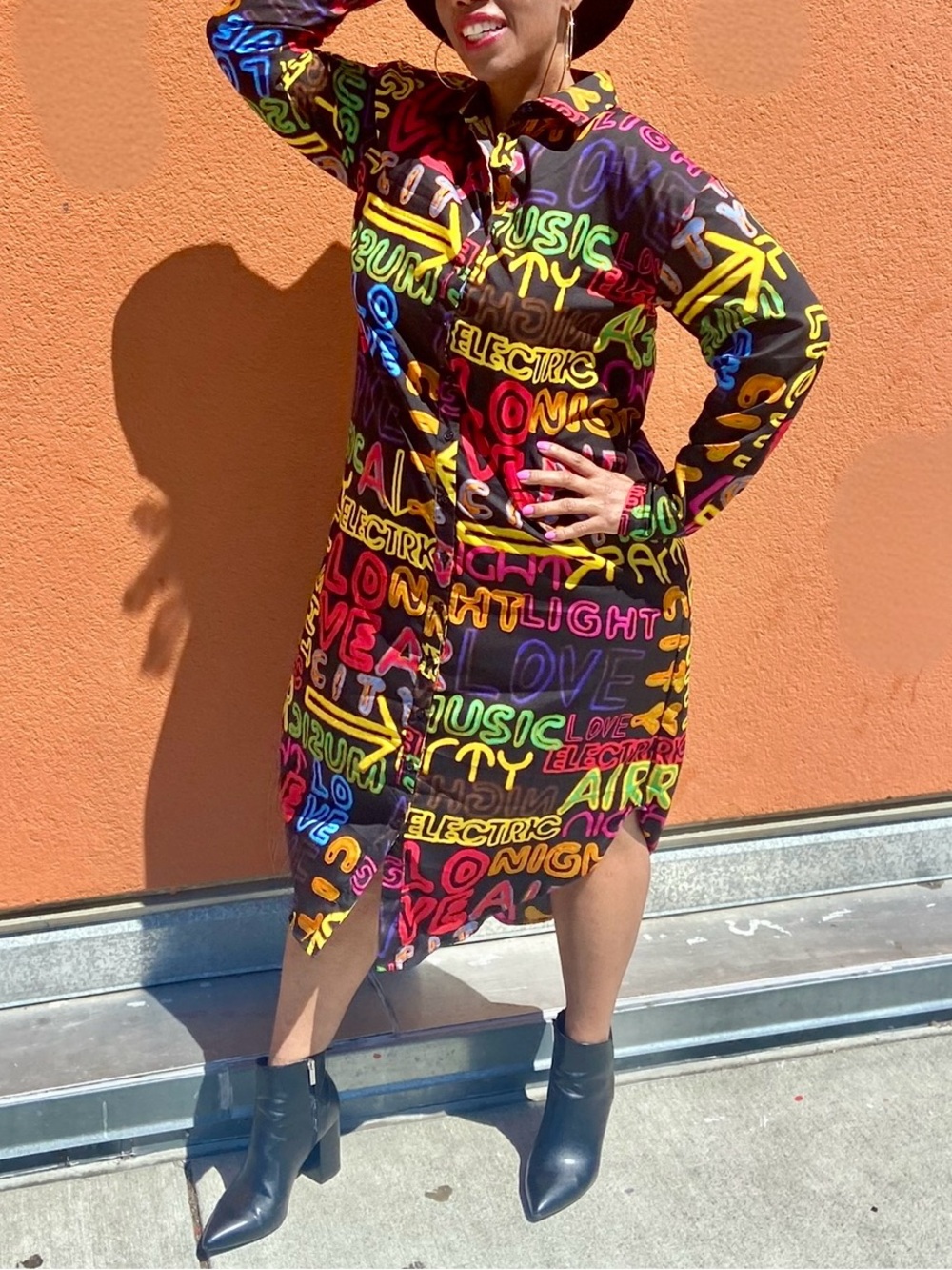 Vibrant Graphic-Print Dress (M-L)